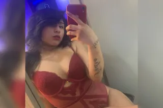 🤑 4'8 slim thick latina 🤑SPECIALS photo 4