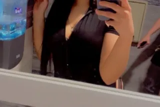 MIDWAY AIRPORT AREA :) snowbunny n latina :))) new new photo 7