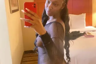 5StarChocolate Drop💦👠🍫