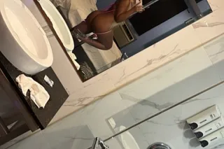 thick booty redbone just got in town photo 9