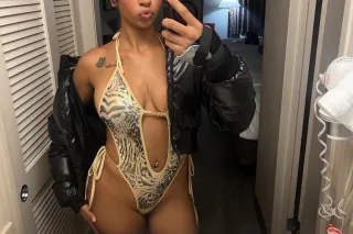 New girl in town petite, thick and unforgettable 😋 available 24/7 incall , outcalls , car fun 💦💦 photo 3