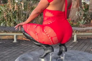 bounce booty with amazing skills photo 5