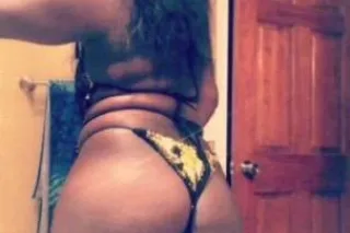 READ BEFORE CONTACTING ME 💕🙃 wetter and better than her 👇🏽and her 👆🏽 😌💦.. photo 4