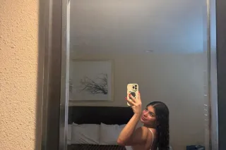 Sexy chica latina caliente disponible 100%real photo 3