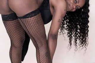 London Skyy your Ebony Queen