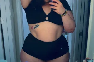 NEW client specials starting at 1 PM!! come relax and let me take you to a place you've never been 😜🥰 photo 8
