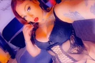 Bad Girl Beauty Queen 🖤 Sweet Smile. Sinful Intentions. photo 8