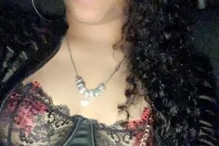 incall an outcall available