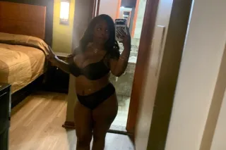 outcalls 2 Girls !!hmu boo😘 photo 12