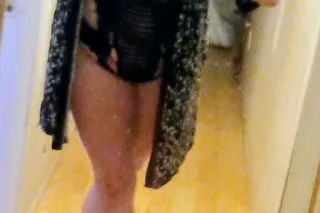 Hey Sexy Today is Hump Day! So I'll be having Super awesome Hump specials all day long! stay tuned!! xoxo KK 💎 photo 3