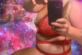 your girl is inviting you to come play