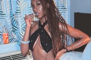 sexy brown skin 💦🥥 photo 2