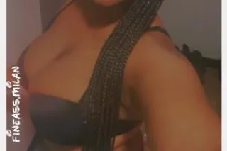 Thick ass fine bitch 😍 Wet ass pussy 🤪sloppy deepthroat ! photo 8