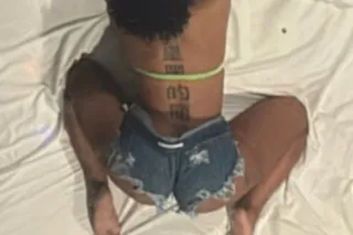 hey my name is mimi looking for a good time 🤫😋 photo 6