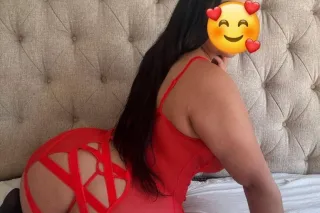 im new here 2 girls special photo 2