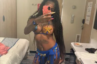 hey babes im backkkk