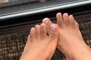 Need a black latina to squeeze inside of😋 INCALLS AVAILABLE 25/8 photo 11