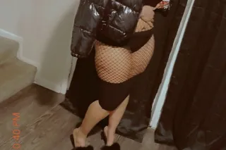 Ms.Wett Pussiess photo 5