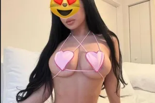 Hey papi, available new girl😋 Latina, caliente, write me now🤤😈👉👌