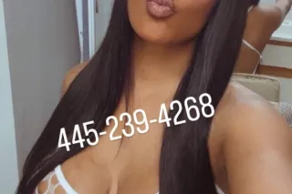 Missoula's finest ass 🍾💃🏽❤😍 photo 9