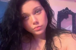 💋Sexy European SLUT 💋 SUBMISSIVE NEEDS A DADDY DOM💋PlAY with ME! or SPANK ME ...I BEEN NAUGHTY ! photo 3