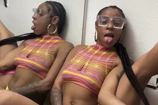 Qv100 all month anal qv130 all month