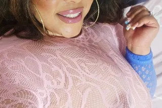 latina y puertoriquena......moreńita!!!!!! brown mami....mexicana...morena....big booty photo 5