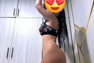 Sexy soft white skin ready to pleasure you 😘😋 photo 2
