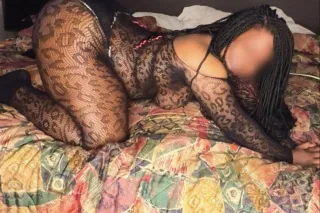No Bare No Donations No Trade No pimps No anal SERIOUS INQUIRIES ONLY! photo 2