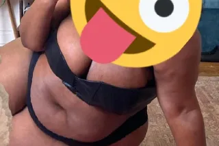 Stacked BIg booty Freak👅Wet throat💦💋 Tight pussy😘 😘 photo 3