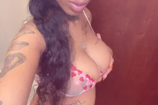 New Here 💦 photo 3