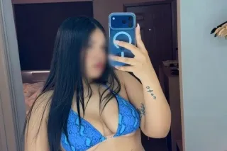 Perrita nueva por tu area 🤤🤤🤤 bebe multiorgasmica sedienta de sexo papi 🥵 Ven a comer penetrarme rico