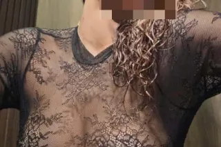 Latina milf very sexy give you happy time photo 3