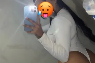 Come and enjoy a pleasant moment with me. I'm a hot Latina💦🔥