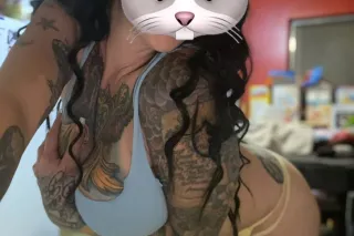 Cum 💦 and play 💜 with me. Im back for a short time photo 3