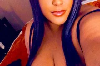 BUSTY BBW CHOCOLATE BEAUTY VISITING photo 11