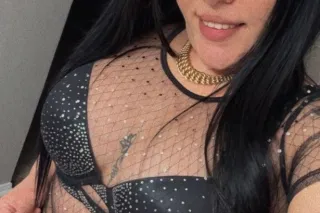 Bebe photo 3