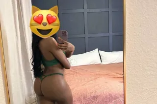 💦🔥Passionate sexy and attractive deepthroat girl with big ass and tits 🍑🍒💦🔥 photo 4