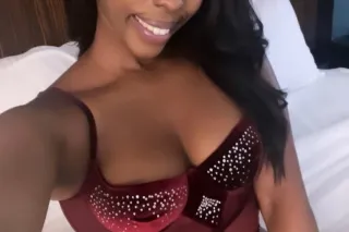 Banging Body 🔥 Slow Sensual 🤩 Slippery 💦 💘 Girl Next Door 🎀 Available Now!!