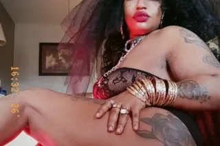 COME IM MY WORLD AND GET LOST IN TIME ✨️✨️GENEROUS GIVERS ONLY** SPECIALS AV photo 2