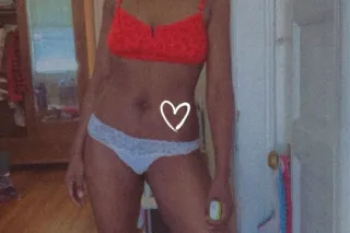 college babe needs funds photo 11