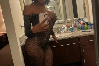 🍒🌹🦒eXotic hottie wit da body from CALI🌹🍒 photo 3