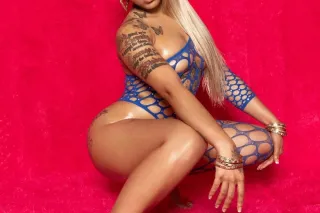 double trouble thick mami photo 2