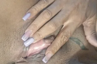 😻Cum play with Juicy Rubii😻 LEAVING TODAY photo 4