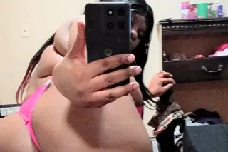 ebonys best🥰 pretty face and nice booty 😍 available photo 2