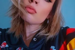 playful obedient girlfriend experience WHATsapp 334-4 01-6304