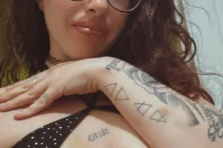 love to suck dick am pregnant. so i got some good pussy And i SQUIRT! photo 6