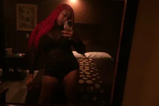 COME STUFF DICK DOWN ME AND MY FRIENDS THROAT WE ARE FUN THICK JUICY GIRLS COME SAY HI photo 2