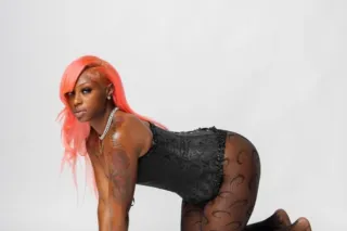 fine and sexyy ready satisfy all your needs daddy💦😛 photo 3
