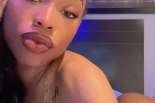 head only freaky friday - i am what your looking for --Synn young ready for fun-- 🧚♀🧚♀🦄--incall private apt/ uber /lyft to you and bac